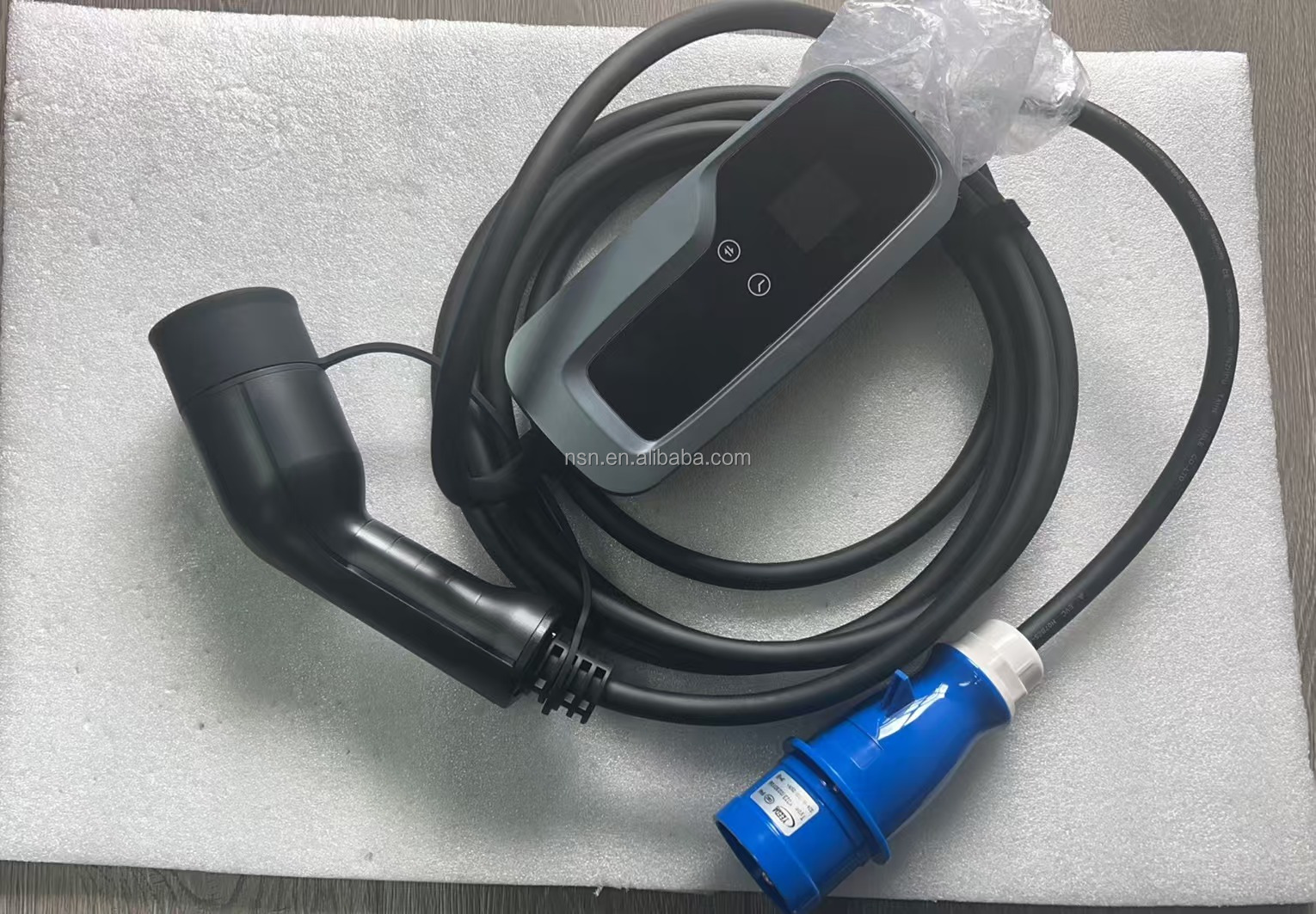 Przenośna ładowarka do samocho – Type 2 Charger recenzja i cena